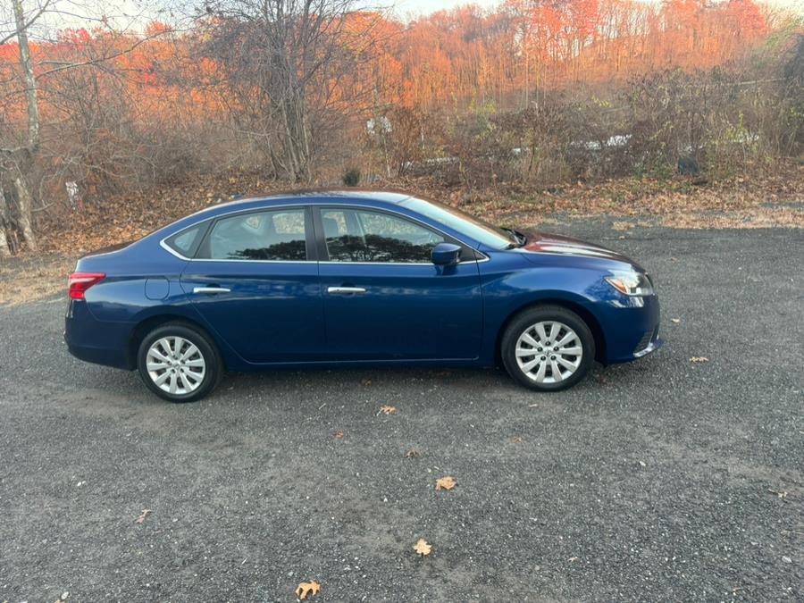 2017 Nissan Sentra S CVT photo