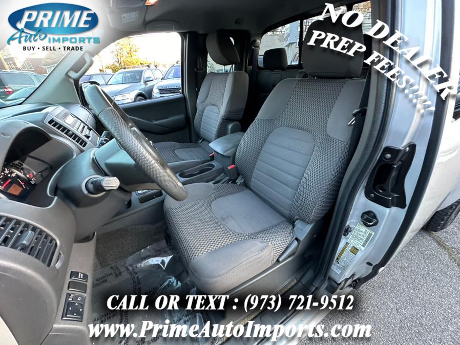 2012 Nissan Frontier SV V6 photo