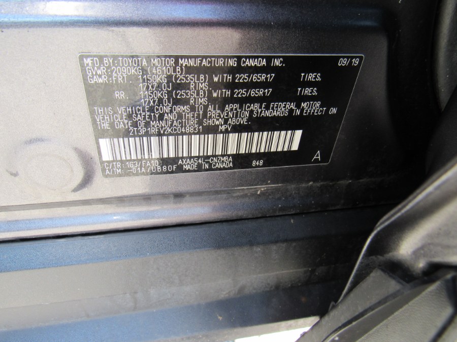 2019 Toyota RAV4 XLE photo