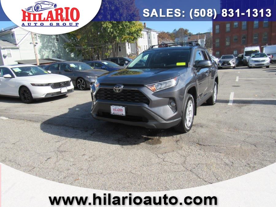 2019 Toyota RAV4 XLE photo