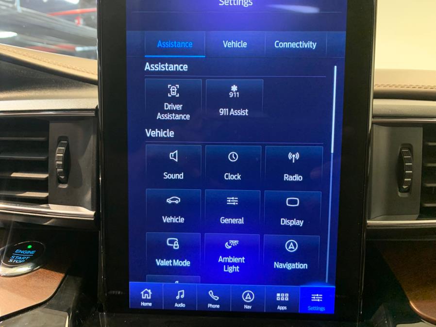 2021 Ford Explorer King Ranch 4WD photo