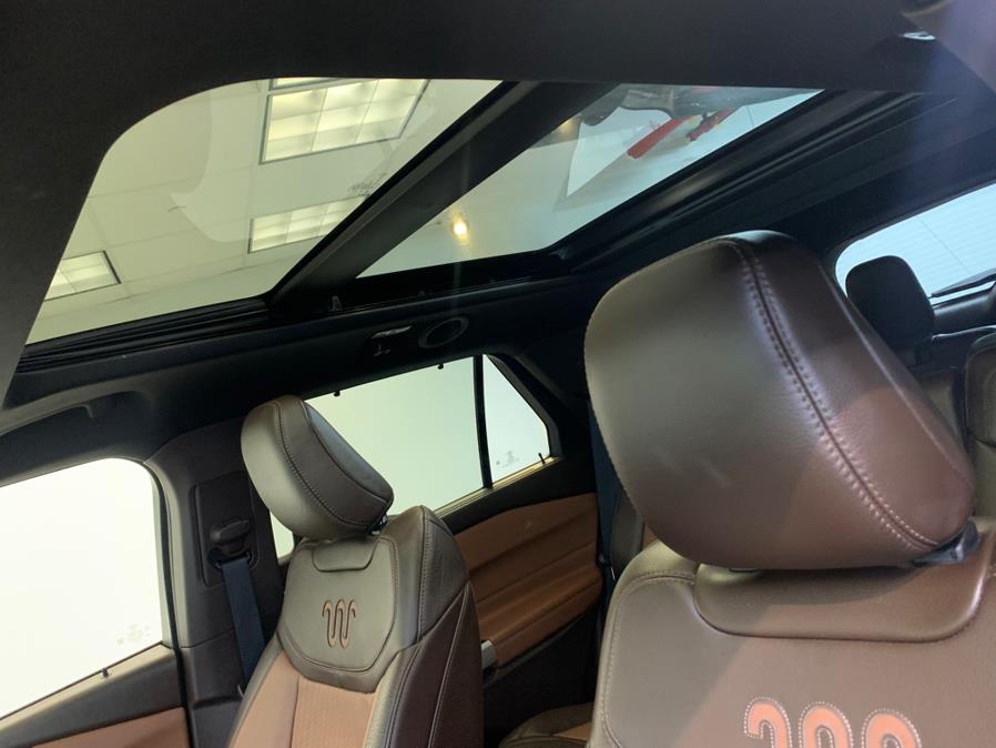 2021 Ford Explorer King Ranch 4WD photo