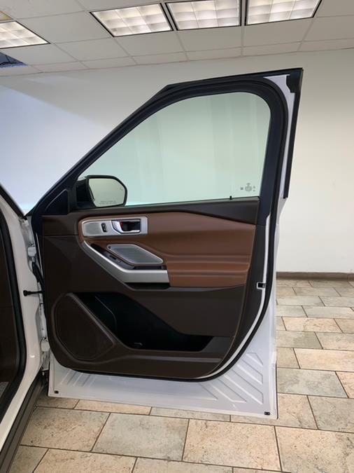 2021 Ford Explorer King Ranch 4WD photo