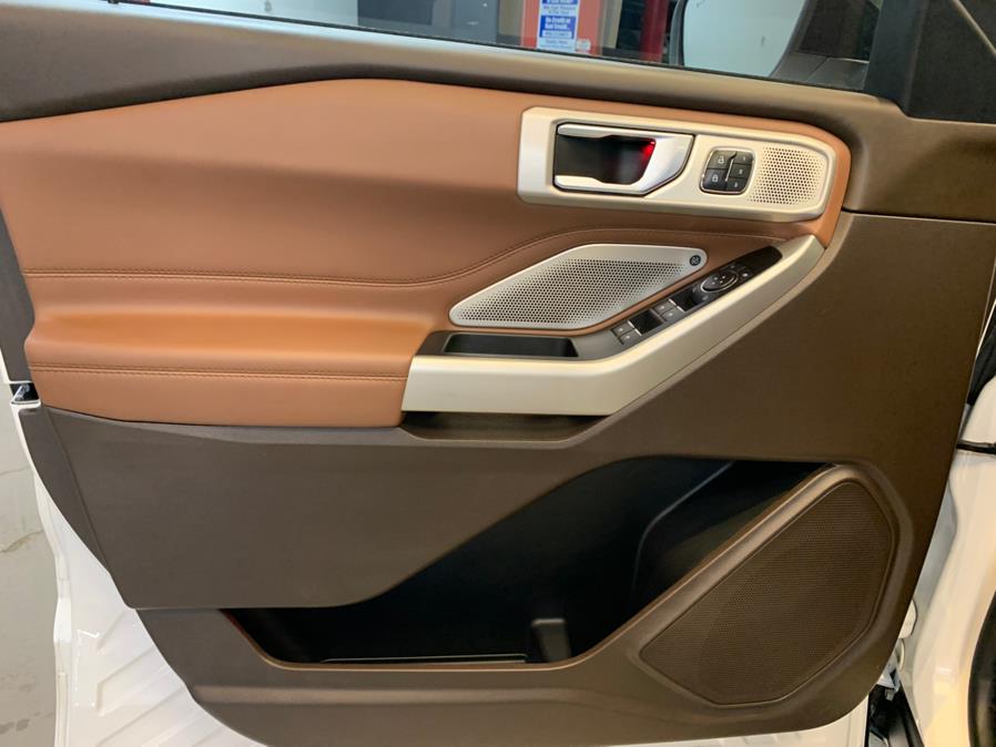 2021 Ford Explorer King Ranch 4WD photo