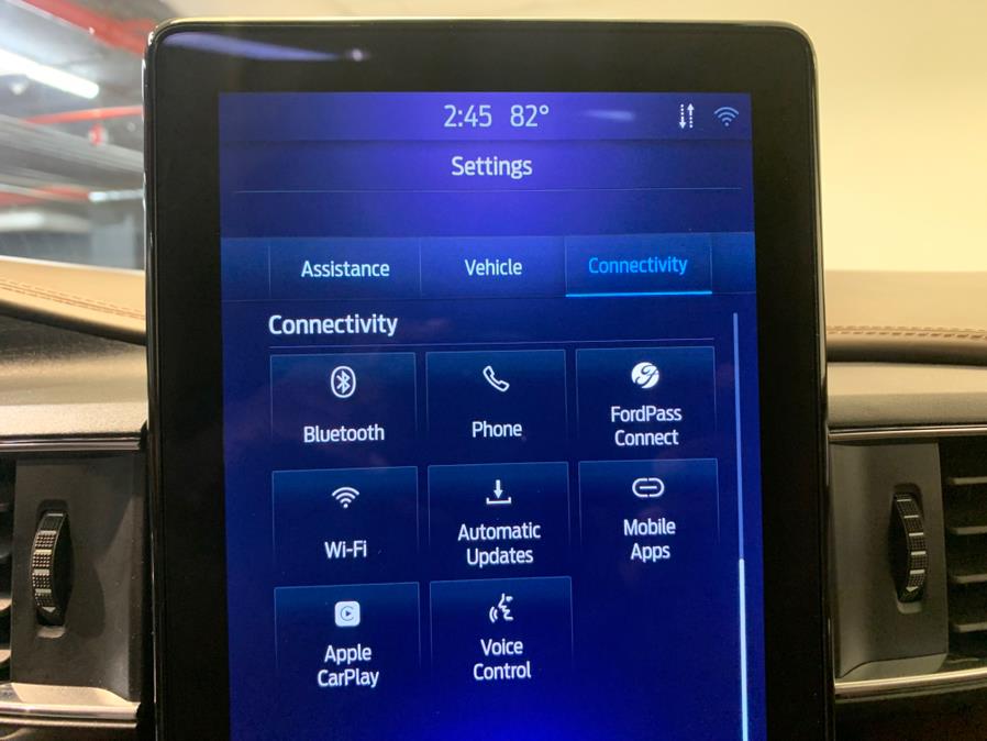 2021 Ford Explorer King Ranch 4WD photo
