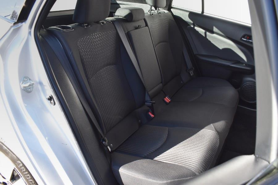 2018 Toyota Prius Three (Natl) photo