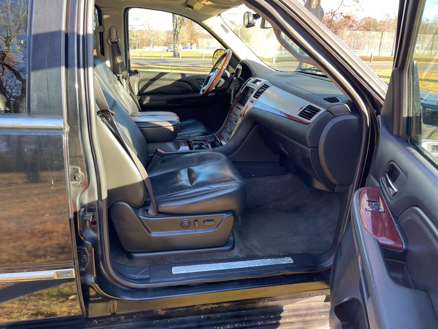 2008 Cadillac Escalade ESV photo