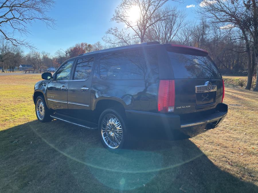 2008 Cadillac Escalade ESV photo