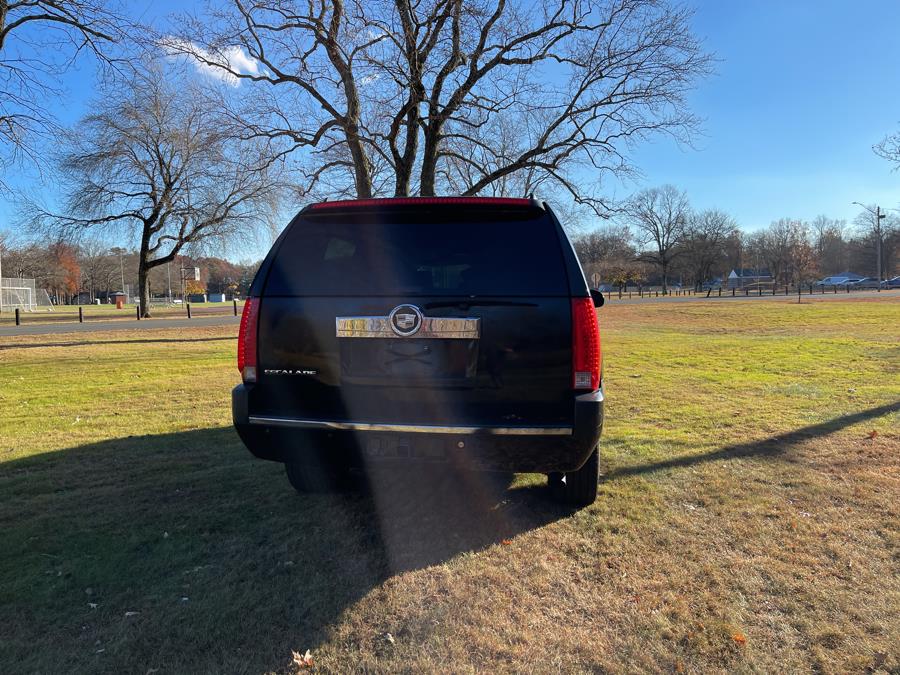 2008 Cadillac Escalade ESV photo