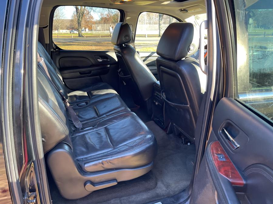 2008 Cadillac Escalade ESV photo
