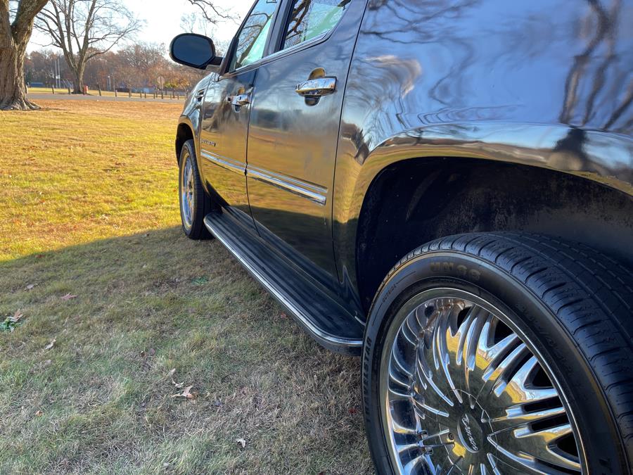 2008 Cadillac Escalade ESV photo