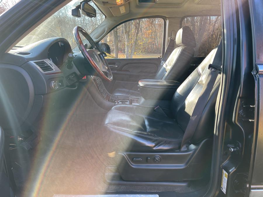 2008 Cadillac Escalade ESV photo