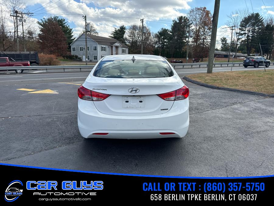 2013 Hyundai Elantra GLS photo