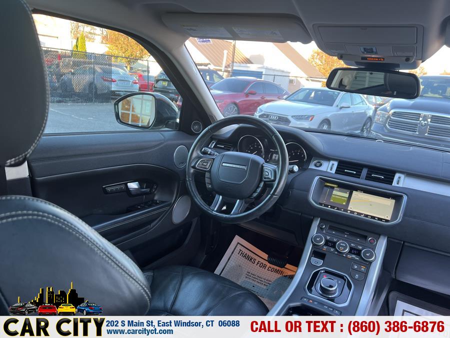 2017 Land Rover Range Rover Evoque 5 Door HSE photo