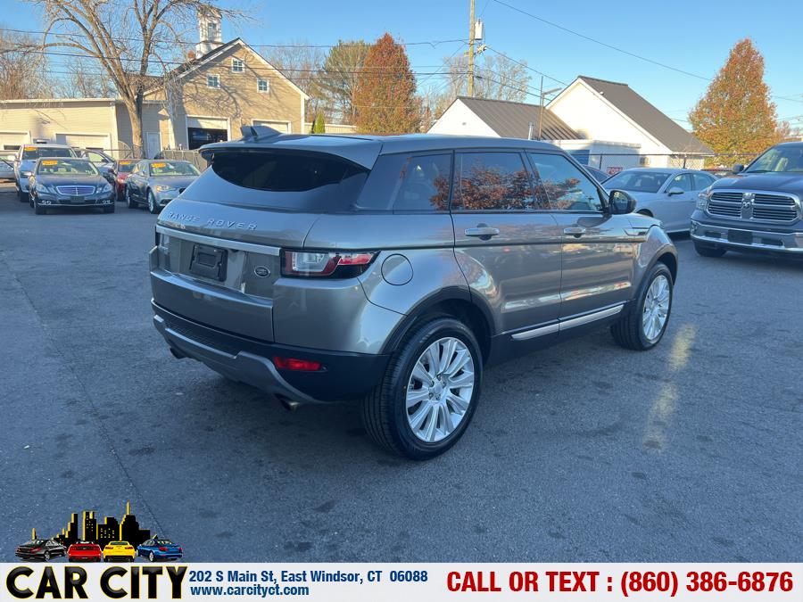 2017 Land Rover Range Rover Evoque 5 Door HSE photo