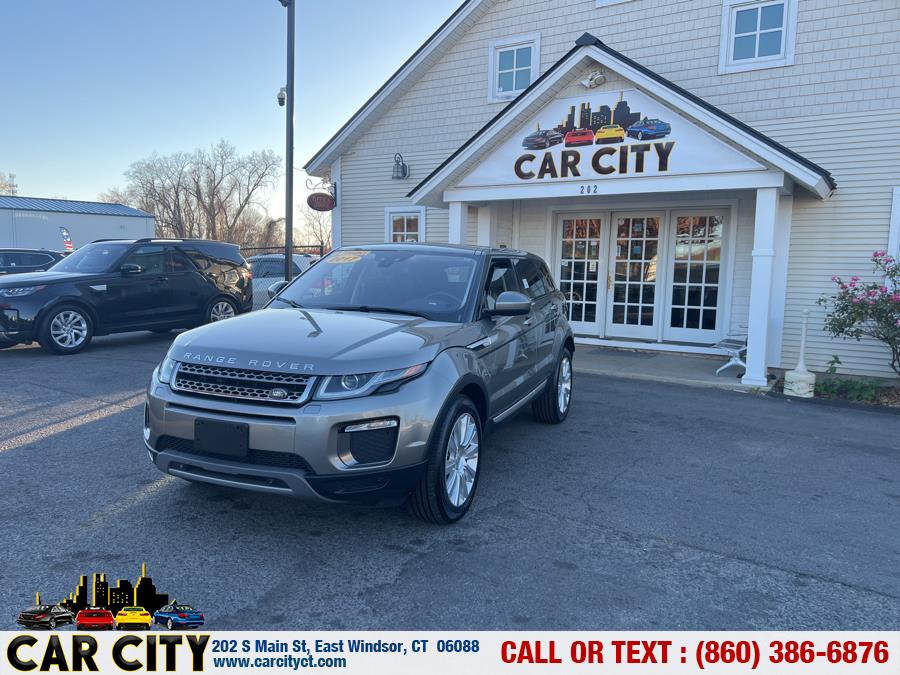 2017 Land Rover Range Rover Evoque 5 Door HSE photo