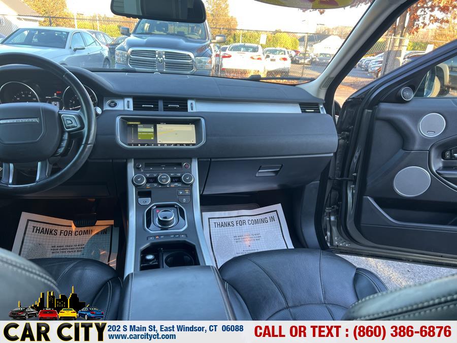 2017 Land Rover Range Rover Evoque 5 Door HSE photo