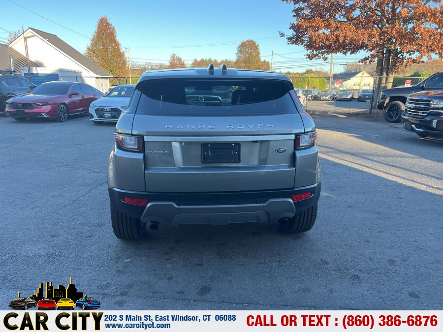 2017 Land Rover Range Rover Evoque 5 Door HSE photo