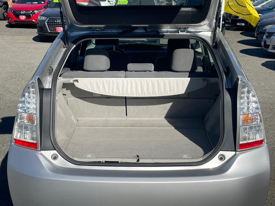 2010 Toyota Prius II photo