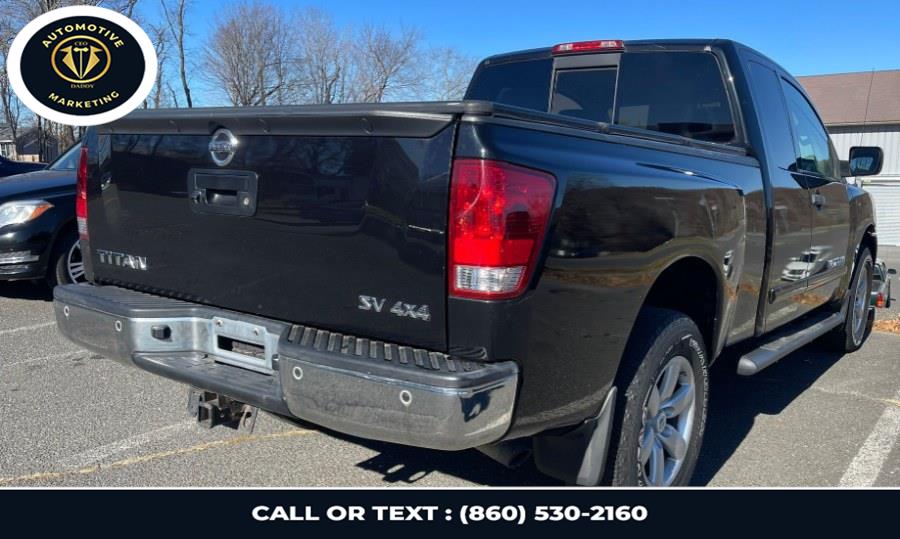 2014 Nissan Titan SV photo
