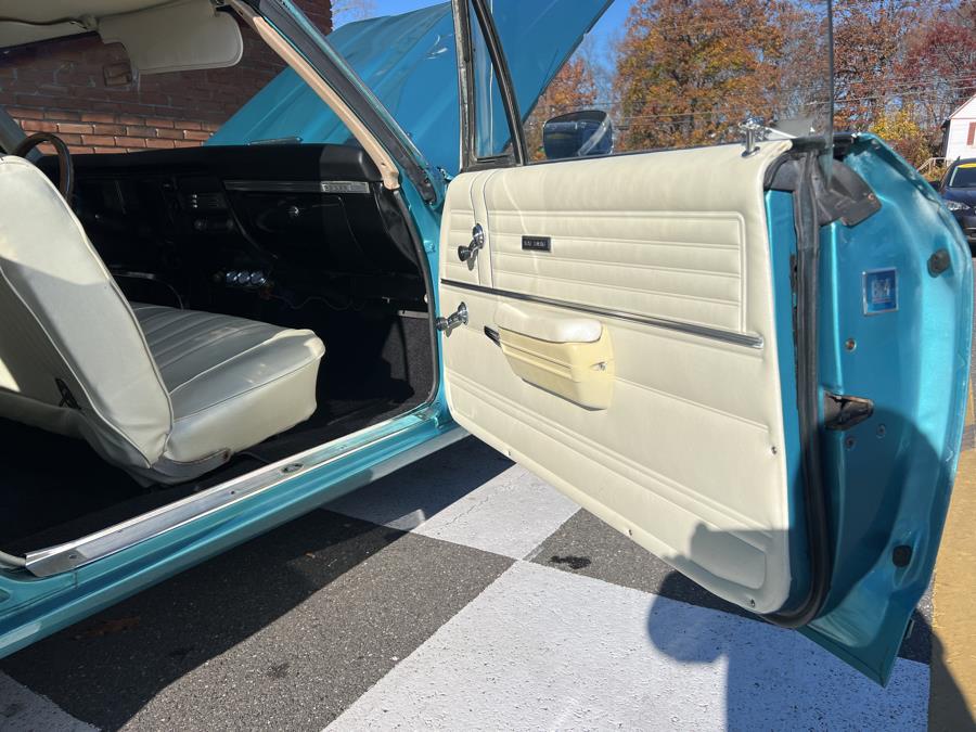 1968 Nissan Titan XE photo