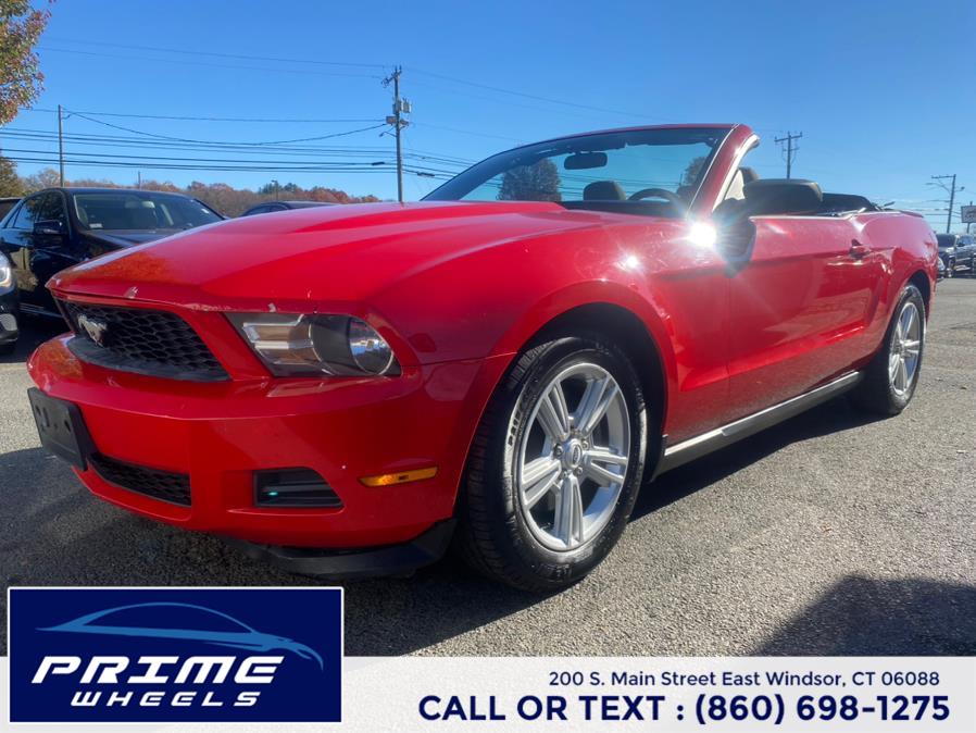 2012 Ford Mustang V6 photo