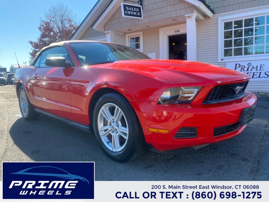 2012 Ford Mustang V6 photo
