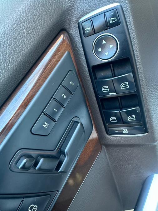 2014 Mercedes-Benz GLK-Class GLK350 4MATIC photo