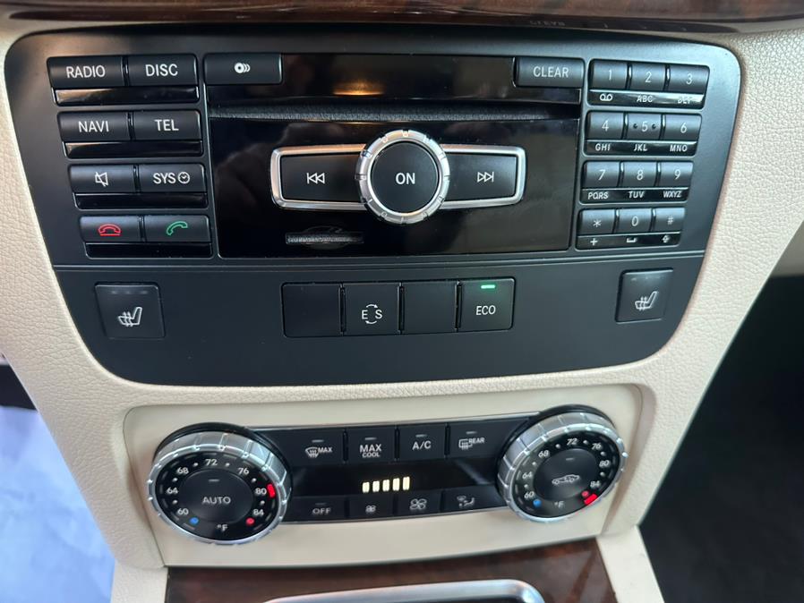 2014 Mercedes-Benz GLK-Class GLK350 4MATIC photo