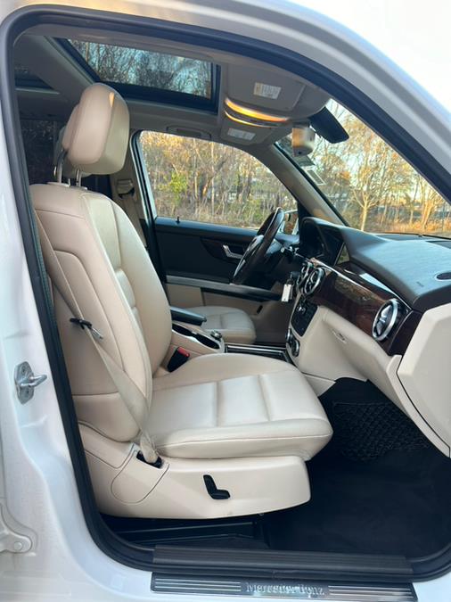 2014 Mercedes-Benz GLK-Class GLK350 4MATIC photo