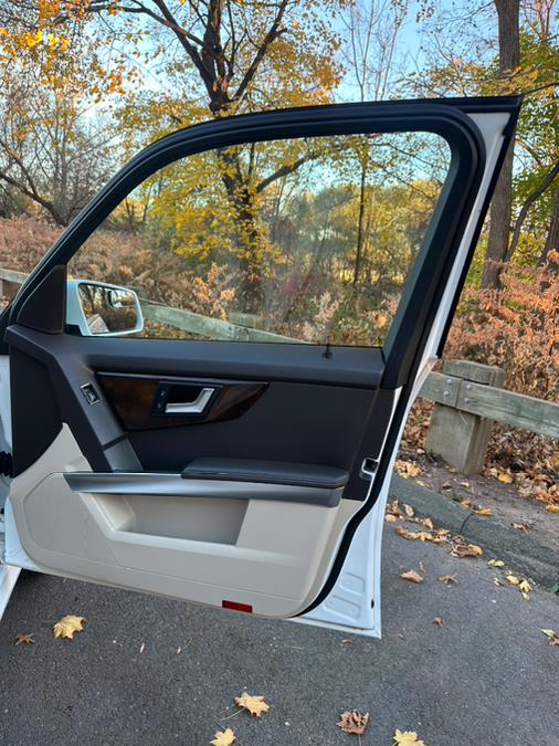 2014 Mercedes-Benz GLK-Class GLK350 4MATIC photo