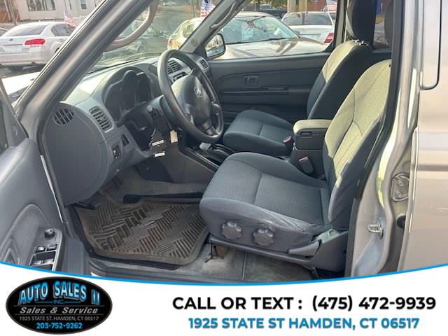 2004 Nissan Frontier SVE-V6 photo