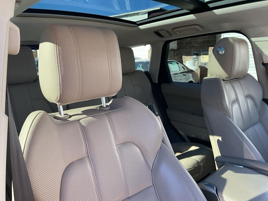 2016 Land Rover Range Rover Sport 4WD 4dr V6 HSE photo