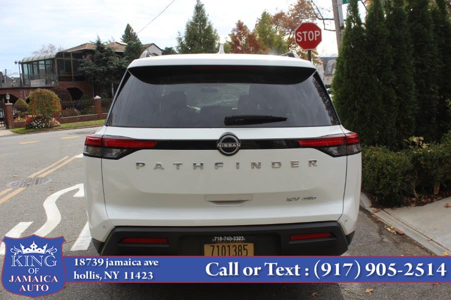2022 Nissan Pathfinder SV 4WD photo