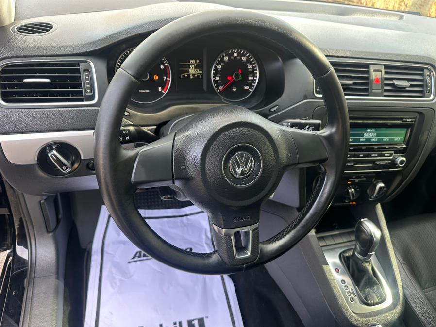 2013 Volkswagen Jetta SE PZEV photo