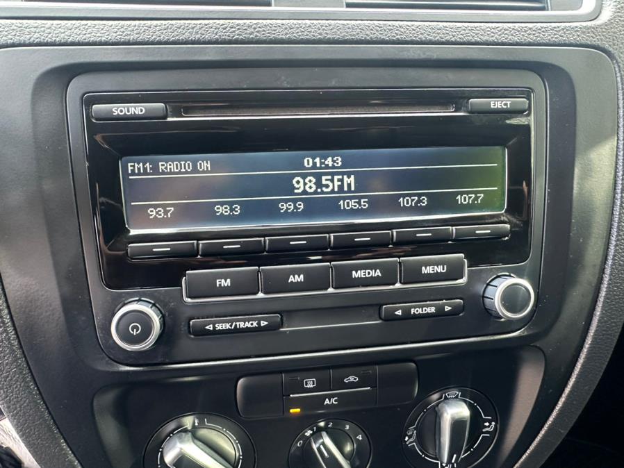 2013 Volkswagen Jetta SE PZEV photo