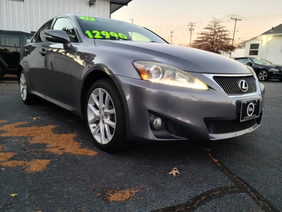 2012 Lexus IS 250 photo