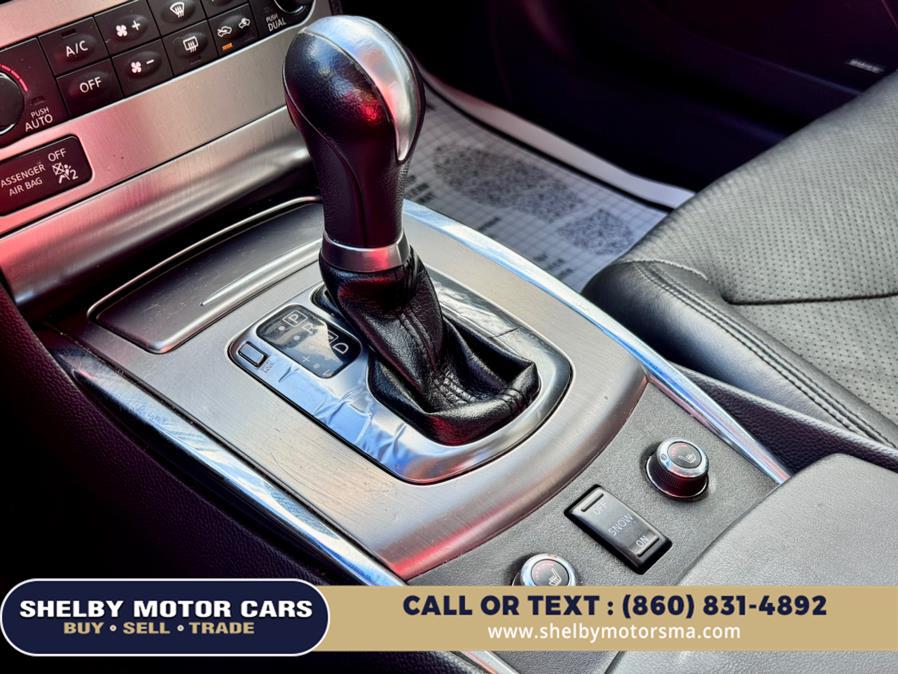 2011 Infiniti Integra x photo