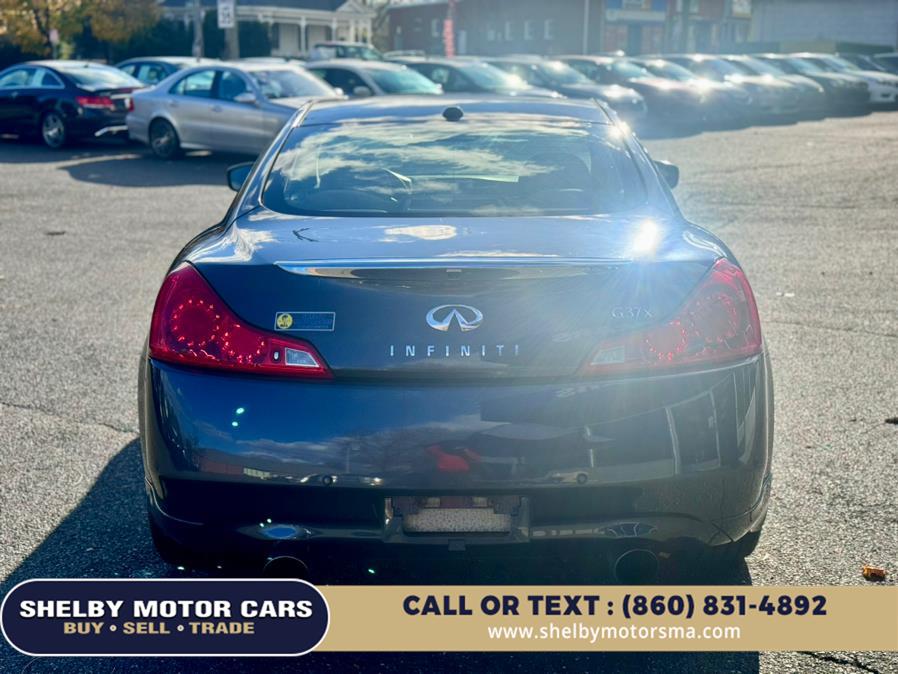 2011 Infiniti Integra x photo