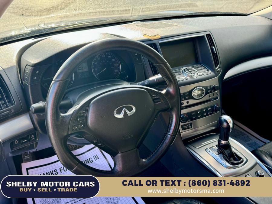 2011 Infiniti Integra x photo