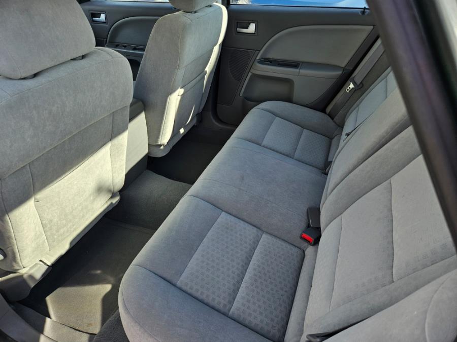 2006 Ford Five Hundred SE photo