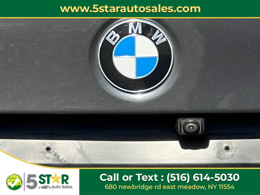 2021 BMW 3-Series 330i xDrive Sedan North Americ photo
