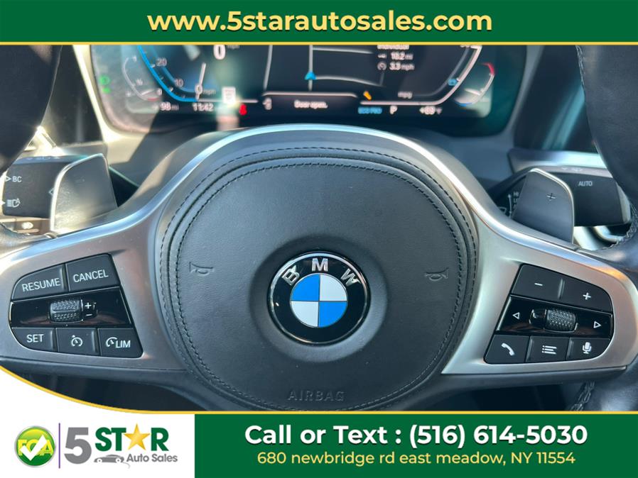 2021 BMW 3-Series 330i xDrive Sedan North Americ photo