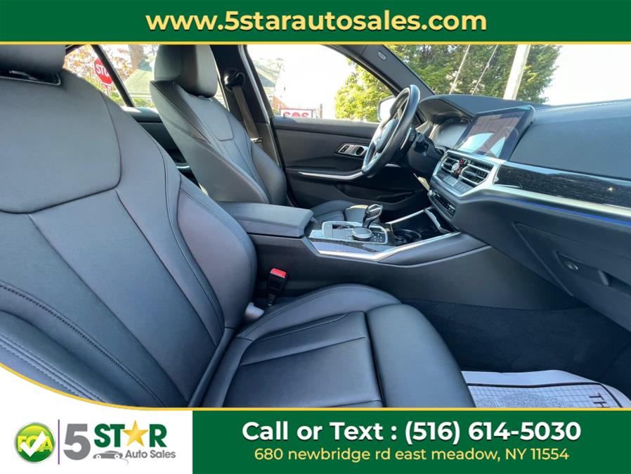 2021 BMW 3-Series 330i xDrive Sedan North Americ photo