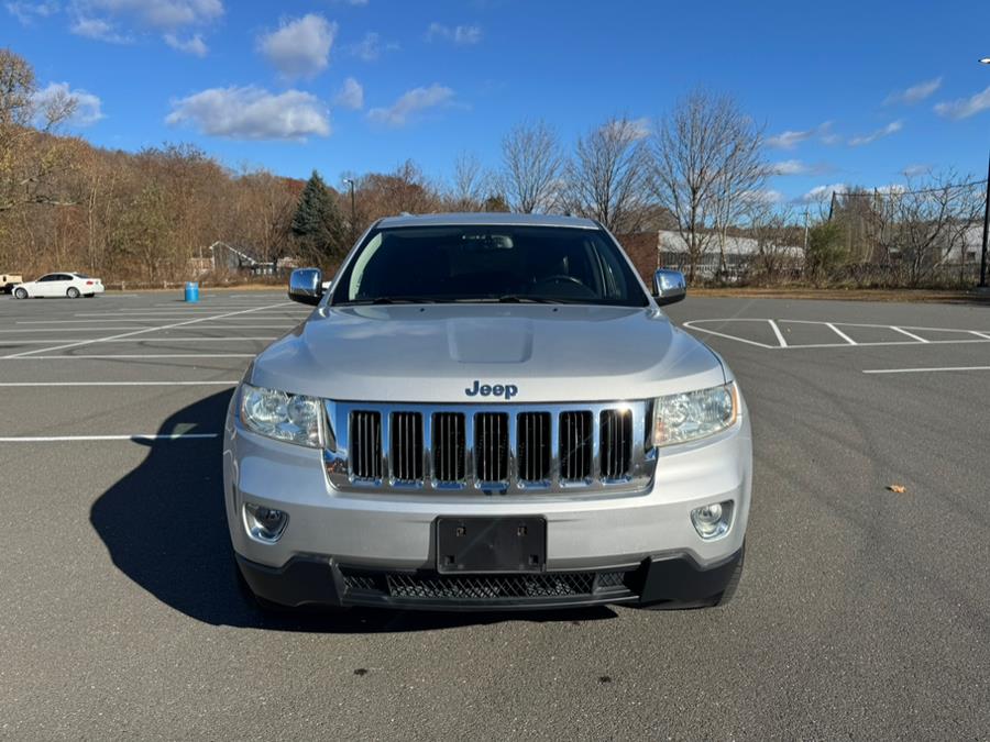 2011 Jeep Grand Cherokee Laredo photo