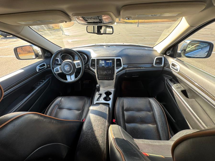 2011 Jeep Grand Cherokee Laredo photo