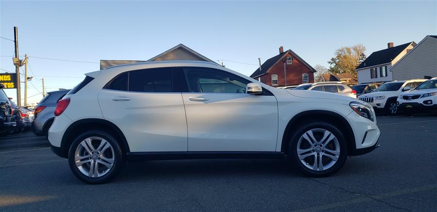 2015 Mercedes-Benz GLA-Class 4MATIC 4dr GLA 250 photo