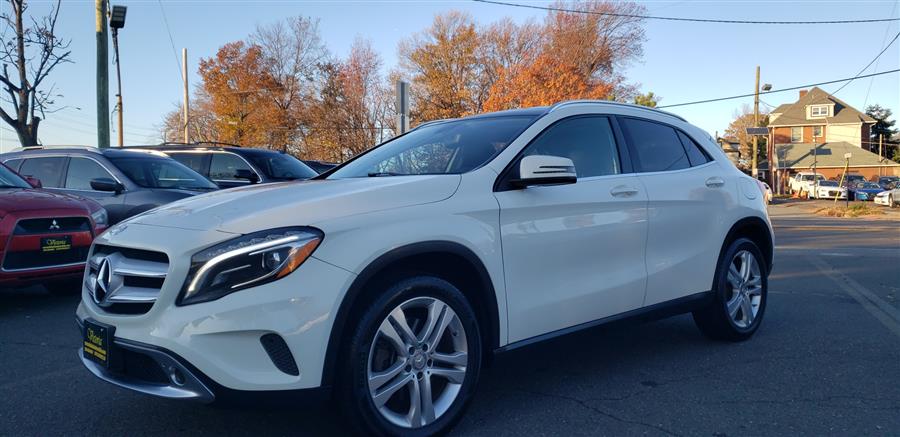 2015 Mercedes-Benz GLA-Class 4MATIC 4dr GLA 250 photo