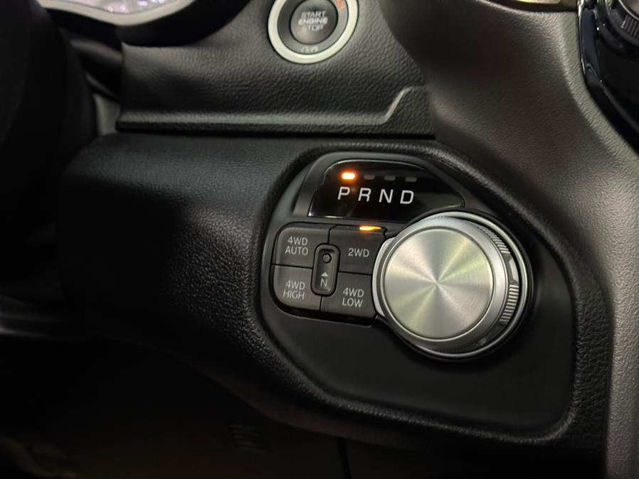 2020 RAM 1500 rebel 4x4 Crew Cab 5''7