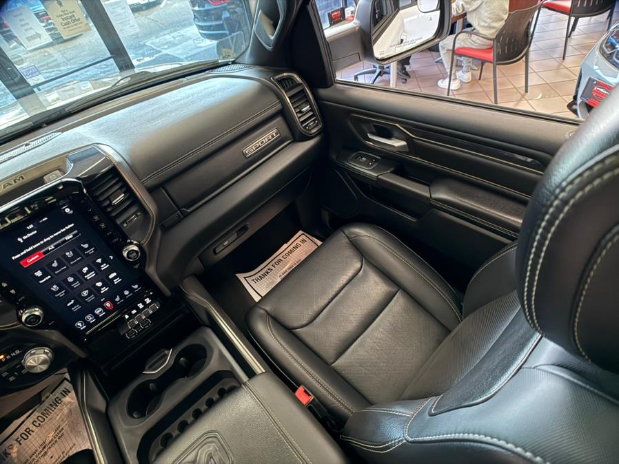 2020 RAM 1500 rebel 4x4 Crew Cab 5''7